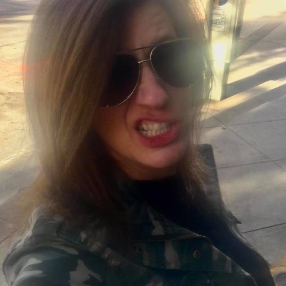 Poshmark profile picture for @ssssss